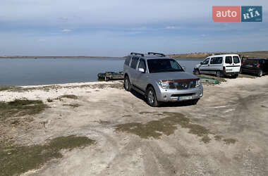 Позашляховик / Кросовер Nissan Pathfinder 2006 в Миколаєві