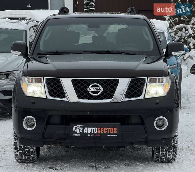 Внедорожник / Кроссовер Nissan Pathfinder 2007 в Харькове