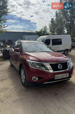 Позашляховик / Кросовер Nissan Pathfinder 2015 в Києві