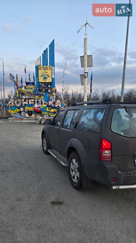 Внедорожник / Кроссовер Nissan Pathfinder 2006 в Киеве фото 13 Внедорожник / Кроссовер Nissan Pathfinder 2006 в Киеве