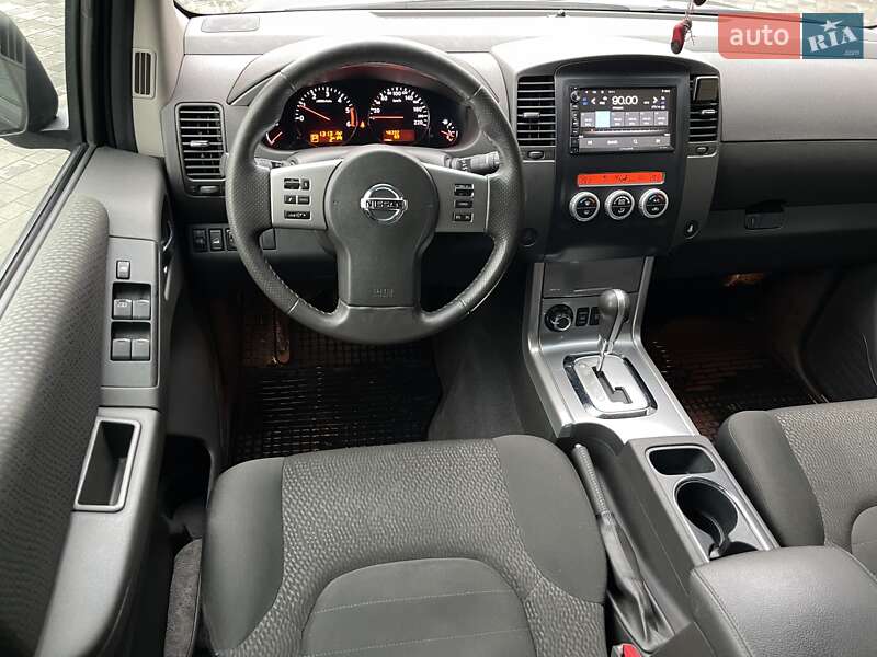 Внедорожник / Кроссовер Nissan Pathfinder 2012 в Харькове фото 46 Внедорожник / Кроссовер Nissan Pathfinder 2012 в Харькове