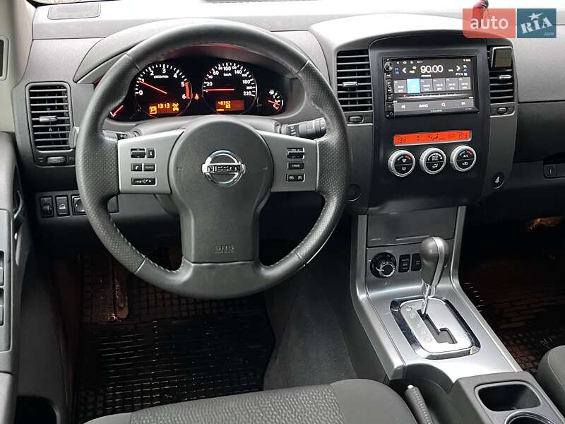 Внедорожник / Кроссовер Nissan Pathfinder 2012 в Харькове фото 47 Внедорожник / Кроссовер Nissan Pathfinder 2012 в Харькове