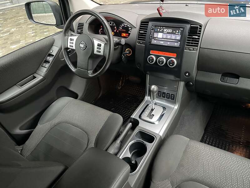 Внедорожник / Кроссовер Nissan Pathfinder 2012 в Харькове фото 54 Внедорожник / Кроссовер Nissan Pathfinder 2012 в Харькове