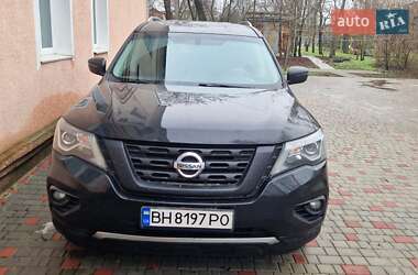 Позашляховик / Кросовер Nissan Pathfinder 2017 в Одесі