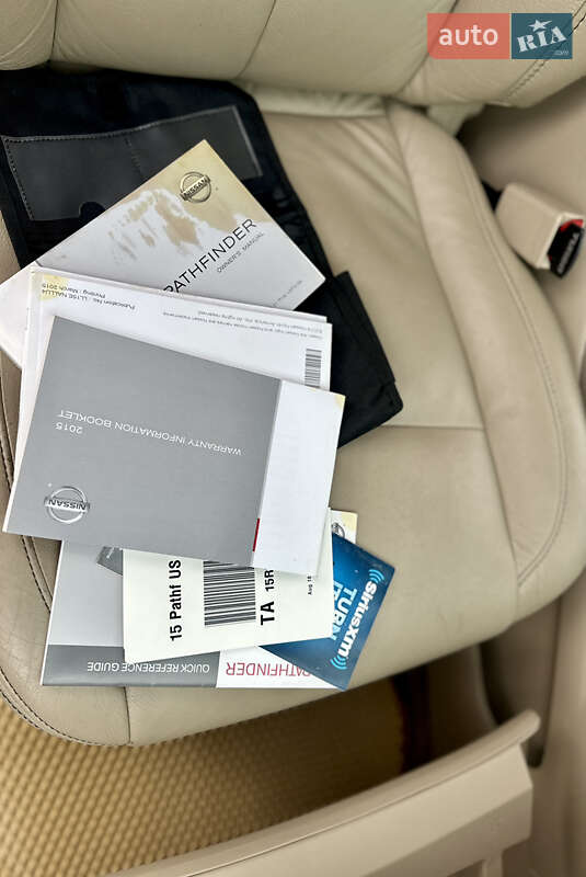 Внедорожник / Кроссовер Nissan Pathfinder 2015 в Черновцах