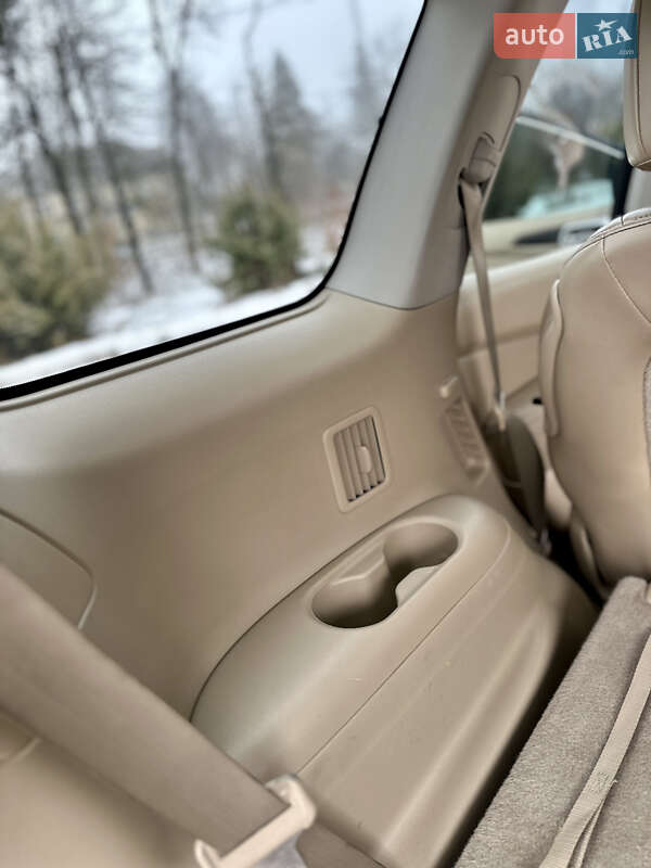 Внедорожник / Кроссовер Nissan Pathfinder 2015 в Черновцах