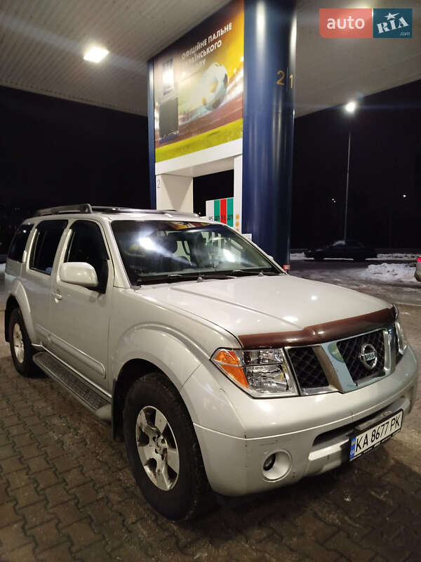 Nissan Pathfinder 2006