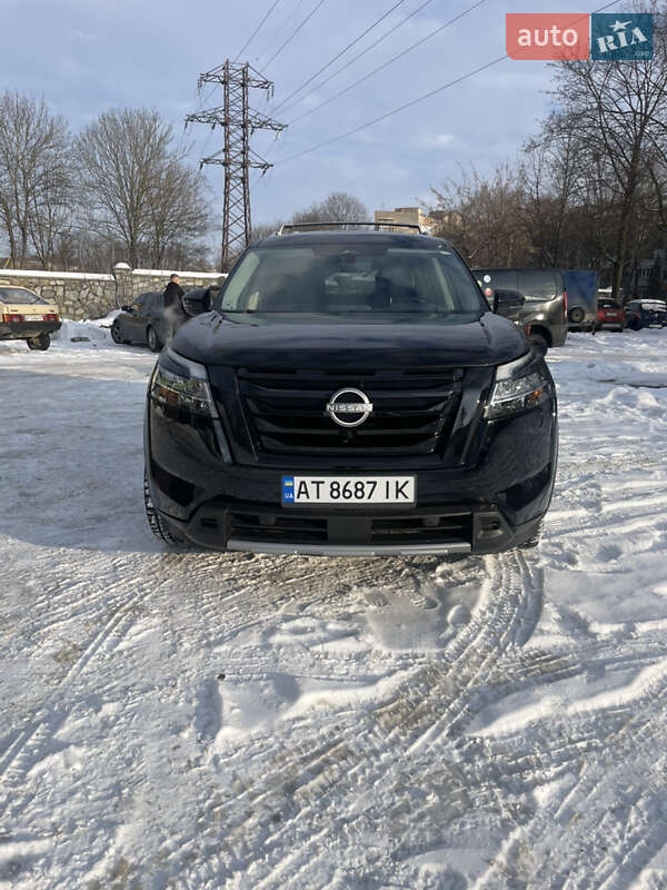 Внедорожник / Кроссовер Nissan Pathfinder 2023 в Ивано-Франковске
