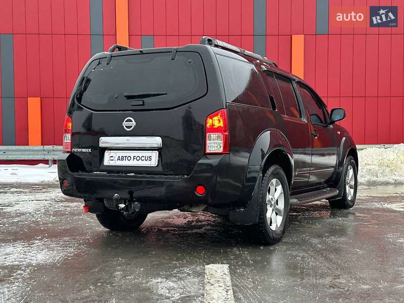 Внедорожник / Кроссовер Nissan Pathfinder 2006 в Киеве фото 8 Внедорожник / Кроссовер Nissan Pathfinder 2006 в Киеве