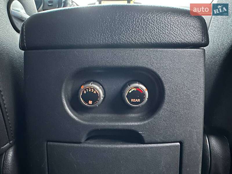 Внедорожник / Кроссовер Nissan Pathfinder 2006 в Киеве фото 28 Внедорожник / Кроссовер Nissan Pathfinder 2006 в Киеве