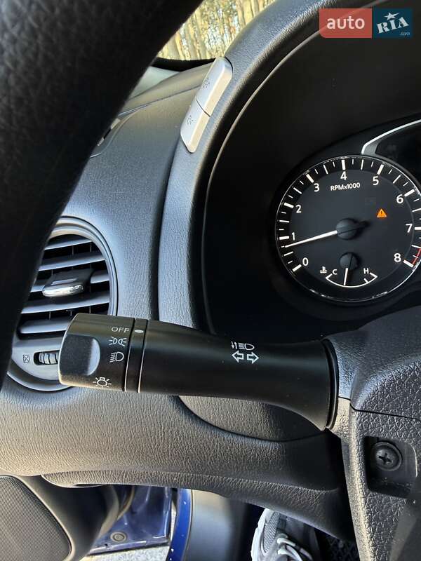 Внедорожник / Кроссовер Nissan Pathfinder 2017 в Сумах