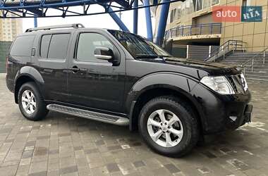 Внедорожник / Кроссовер Nissan Pathfinder 2012 в Харькове