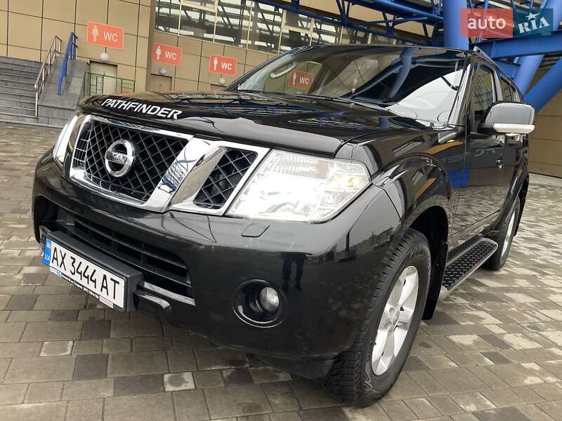 Внедорожник / Кроссовер Nissan Pathfinder 2012 в Харькове фото 3 Внедорожник / Кроссовер Nissan Pathfinder 2012 в Харькове