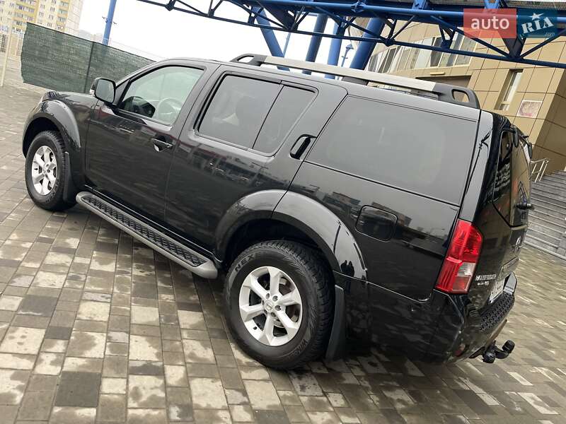 Внедорожник / Кроссовер Nissan Pathfinder 2012 в Харькове фото 13 Внедорожник / Кроссовер Nissan Pathfinder 2012 в Харькове