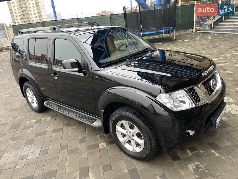 Внедорожник / Кроссовер Nissan Pathfinder 2012 в Харькове фото 34 Внедорожник / Кроссовер Nissan Pathfinder 2012 в Харькове
