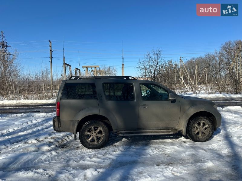 Nissan Pathfinder 2008