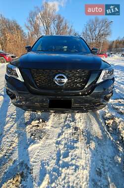 Внедорожник / Кроссовер Nissan Pathfinder 2020 в Днепре