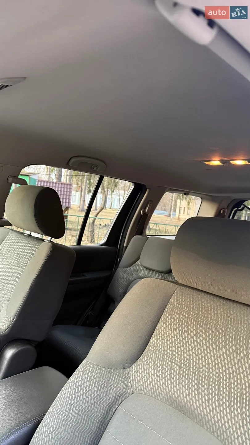 2011 Nissan Pathfinder - мініатюра 38