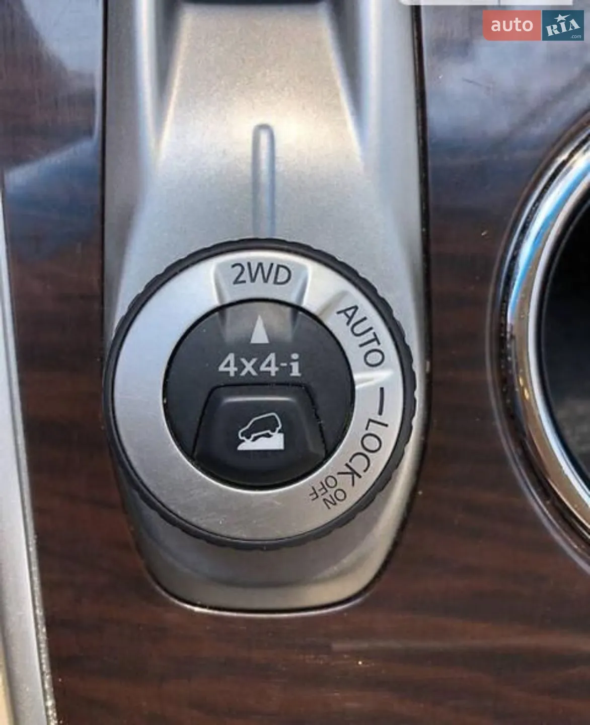 2015 Nissan Pathfinder - мініатюра 19