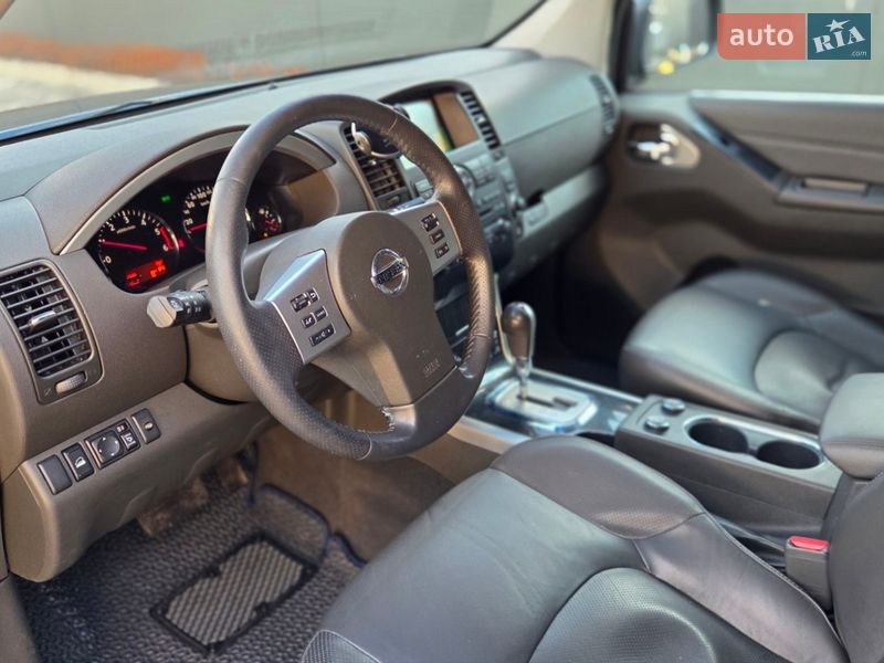 Внедорожник / Кроссовер Nissan Pathfinder 2011 в Виннице фото 21 Внедорожник / Кроссовер Nissan Pathfinder 2011 в Виннице