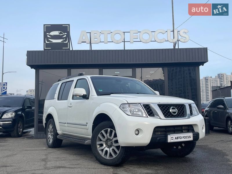 Nissan Pathfinder 2011 Nissan Pathfinder 2011