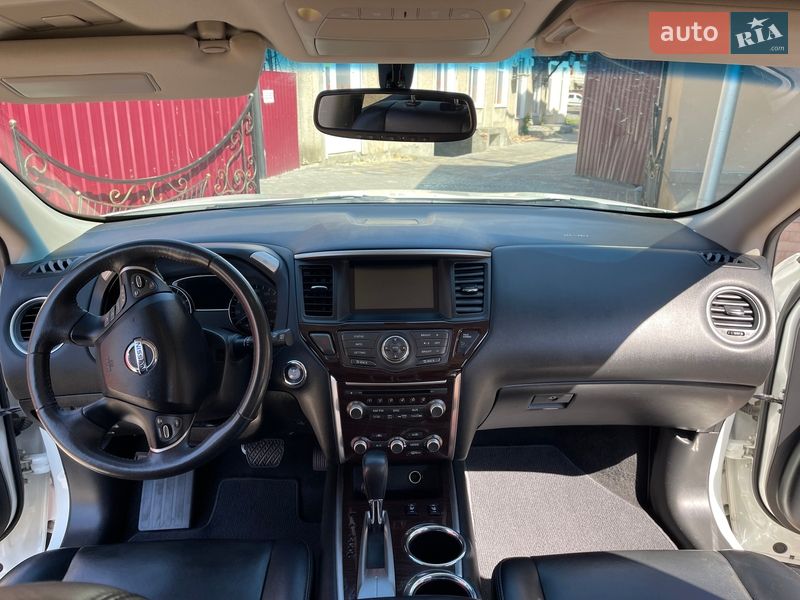 Внедорожник / Кроссовер Nissan Pathfinder 2016 в Тернополе фото 5 Внедорожник / Кроссовер Nissan Pathfinder 2016 в Тернополе