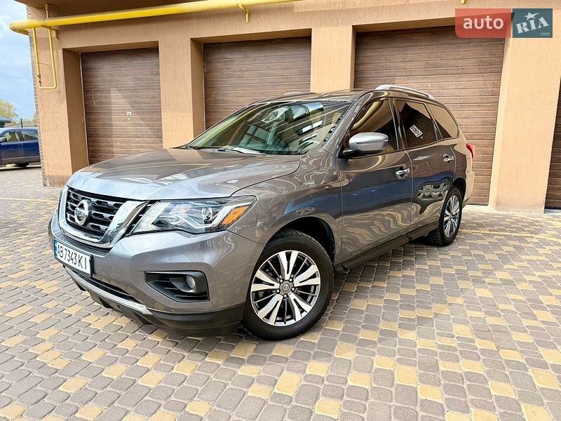 Nissan Pathfinder 2019