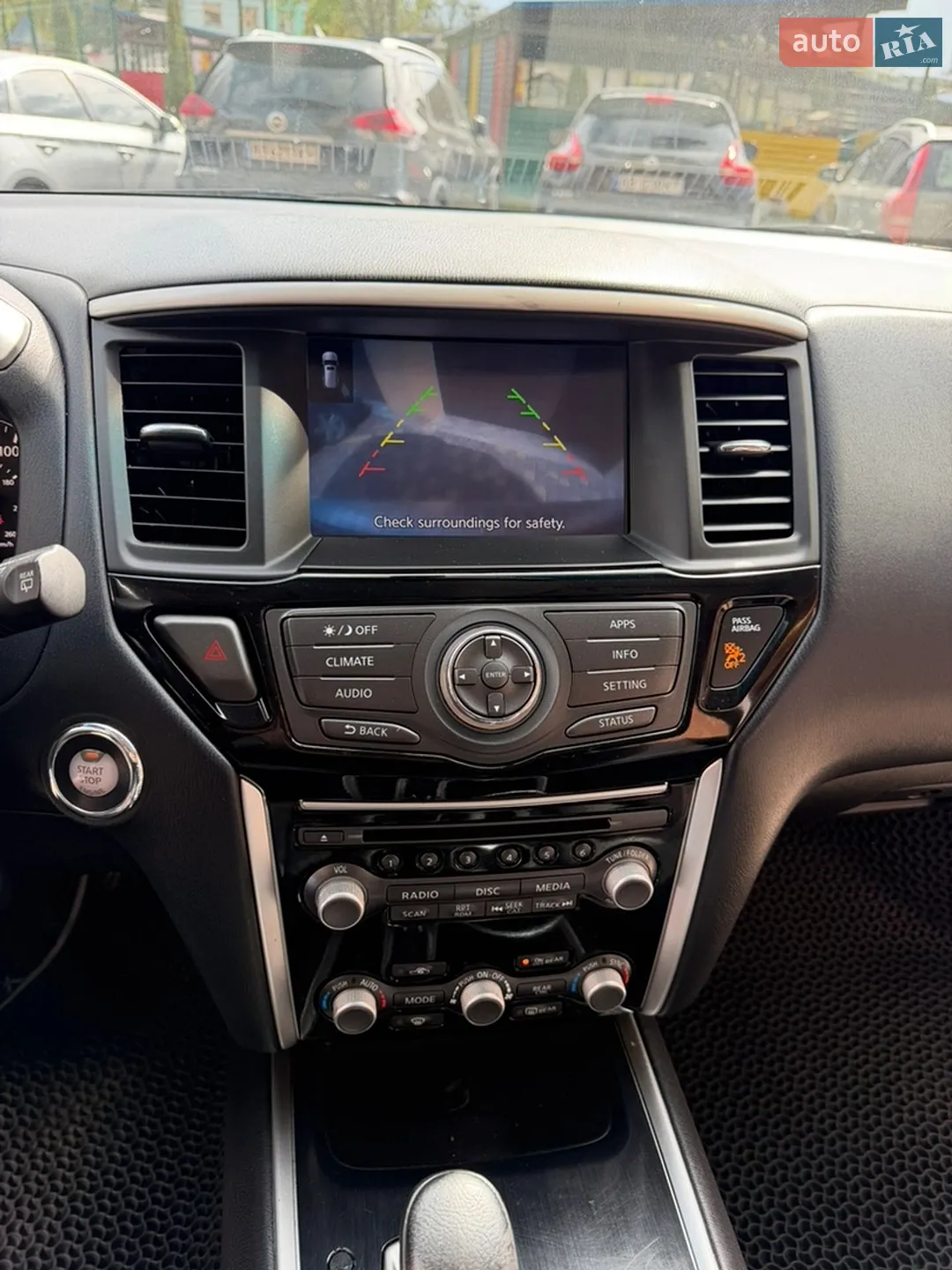 2019 Nissan Pathfinder - мініатюра 29