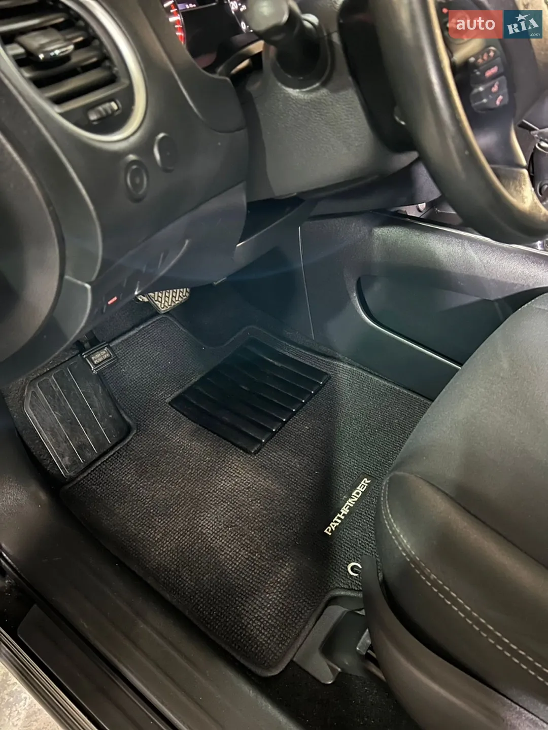 2017 Nissan Pathfinder - мініатюра 35