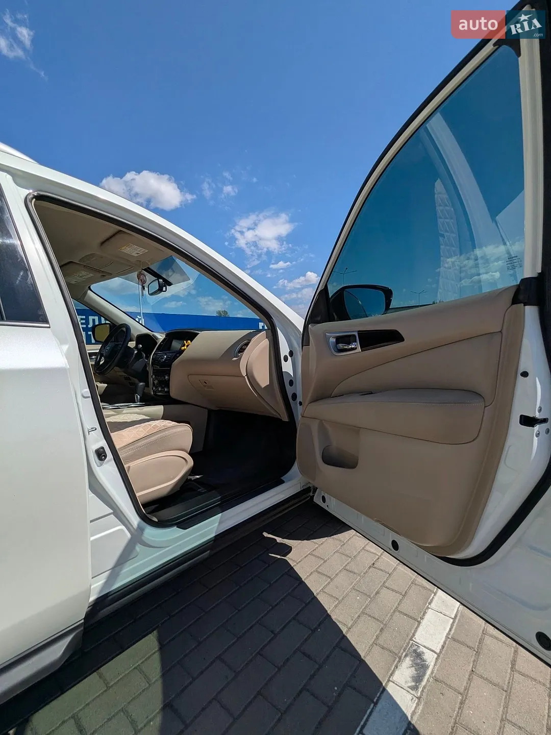 2017 Nissan Pathfinder - мініатюра 19