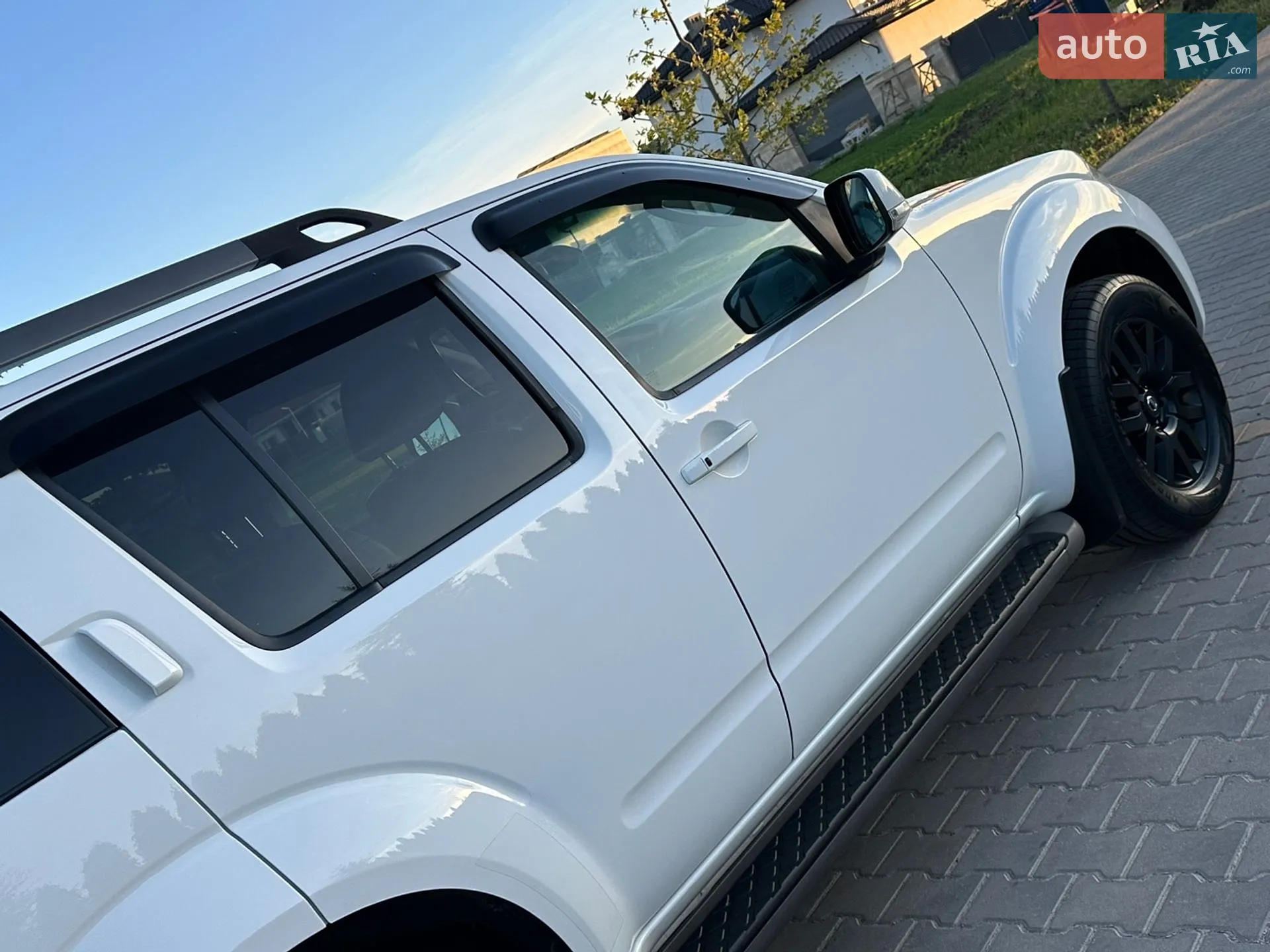 2010 Nissan Pathfinder - мініатюра 9
