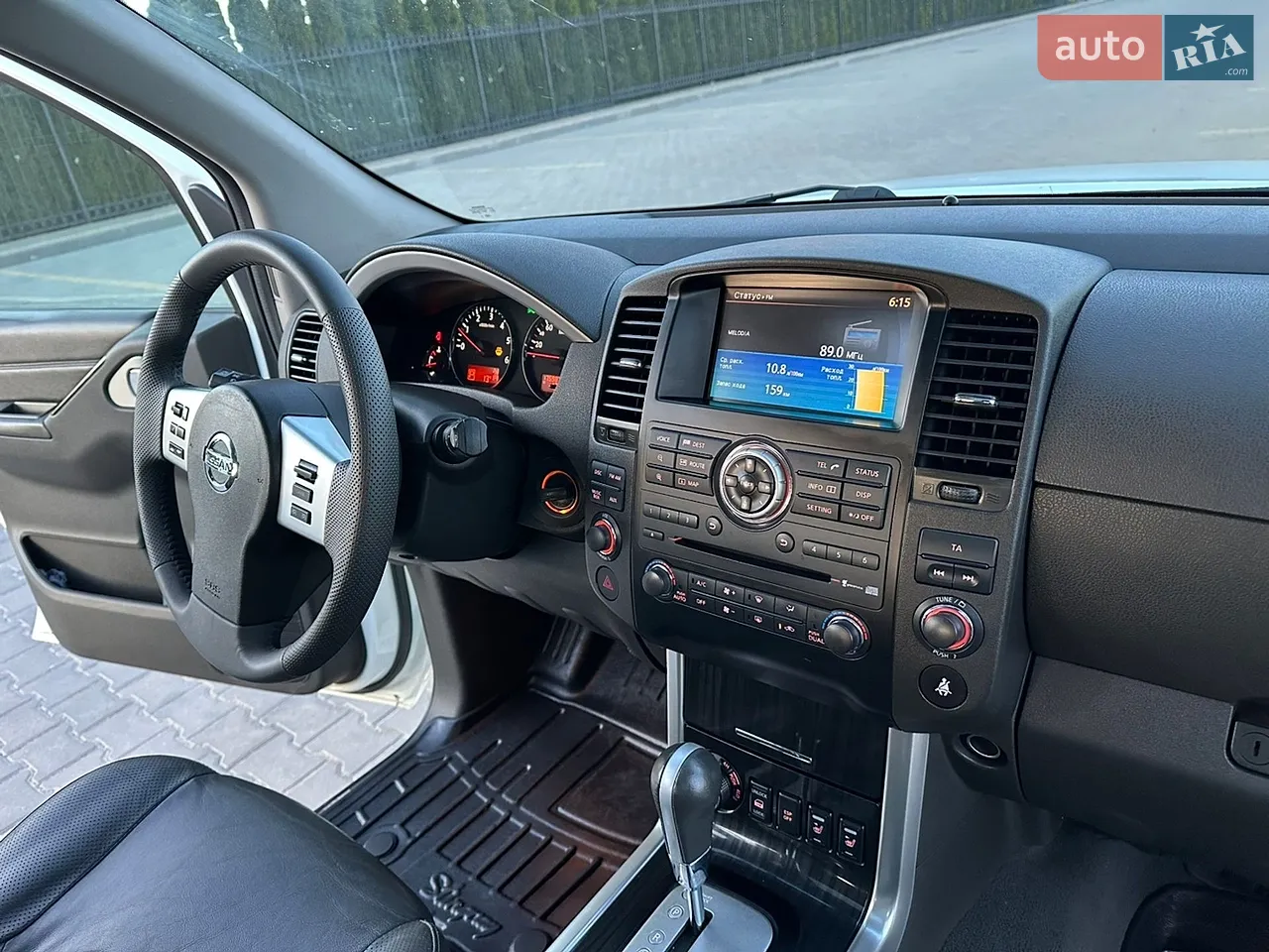 2010 Nissan Pathfinder - мініатюра 14