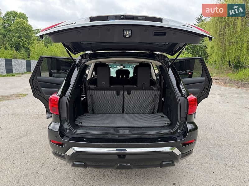 Внедорожник / Кроссовер Nissan Pathfinder 2018 в Звягеле фото 38 Внедорожник / Кроссовер Nissan Pathfinder 2018 в Звягеле