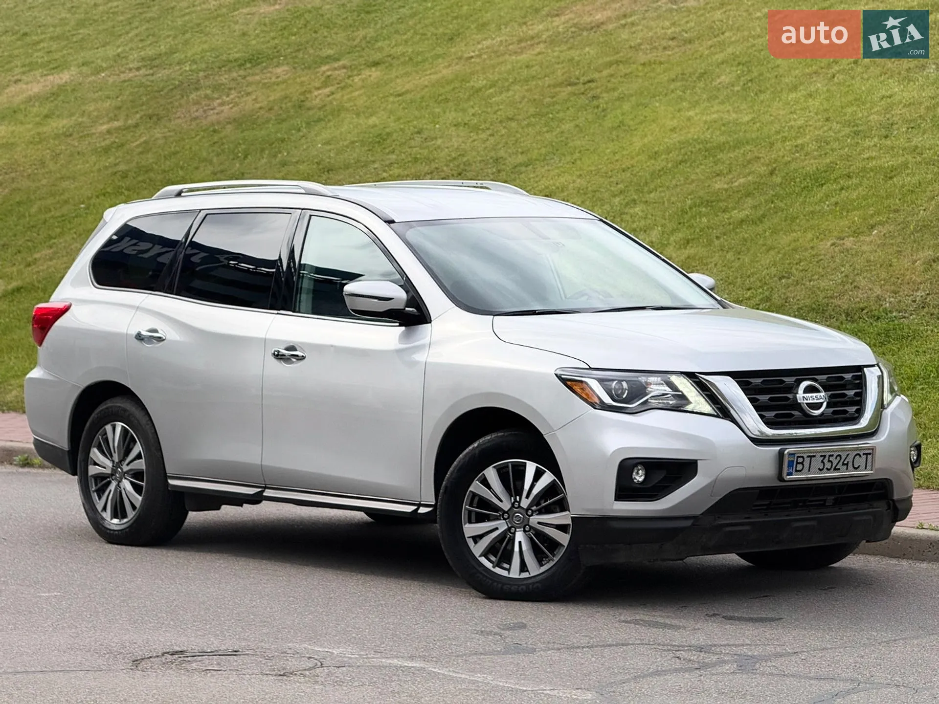 2018 Nissan Pathfinder - мініатюра 10