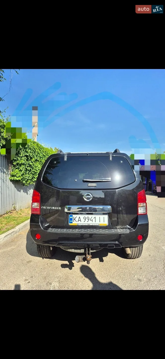 2010 Nissan Pathfinder - мініатюра 2