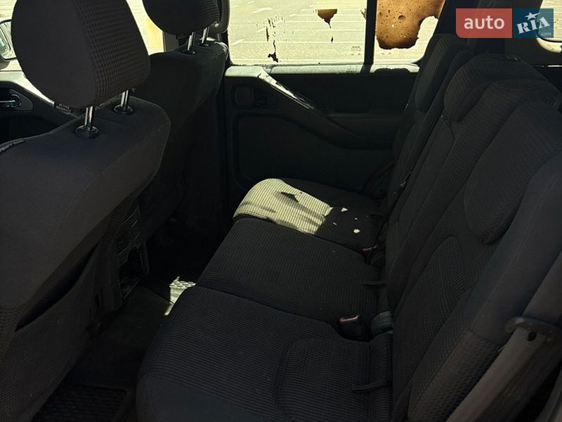 Внедорожник / Кроссовер Nissan Pathfinder 2005 в Киеве