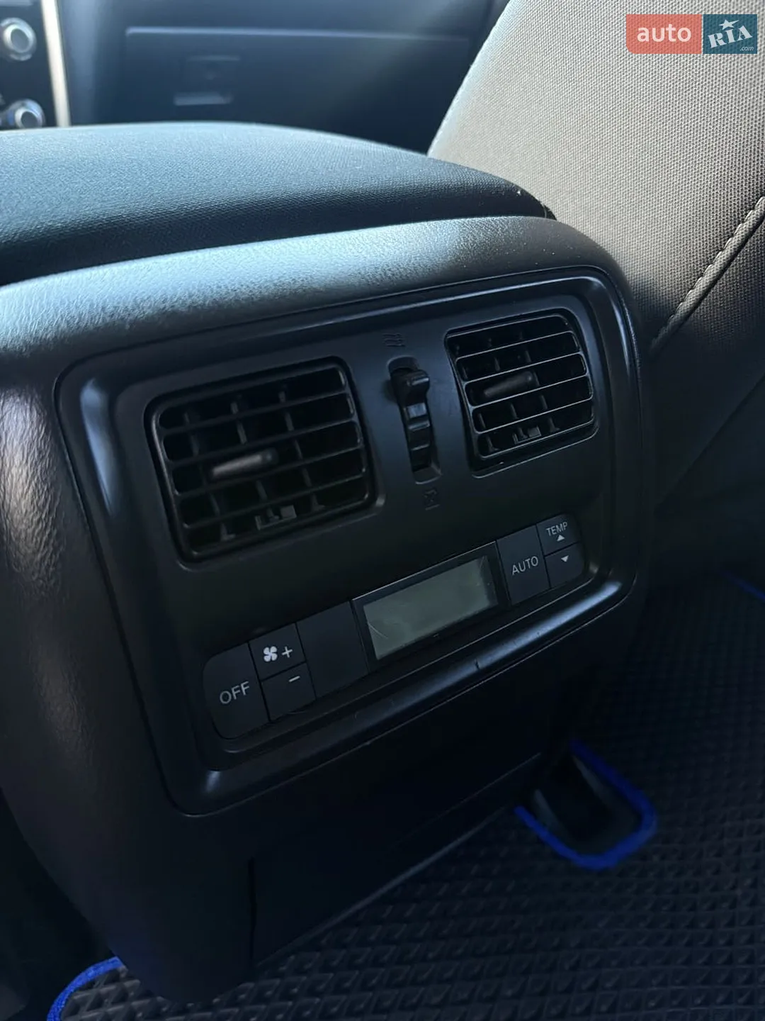 2017 Nissan Pathfinder - мініатюра 26