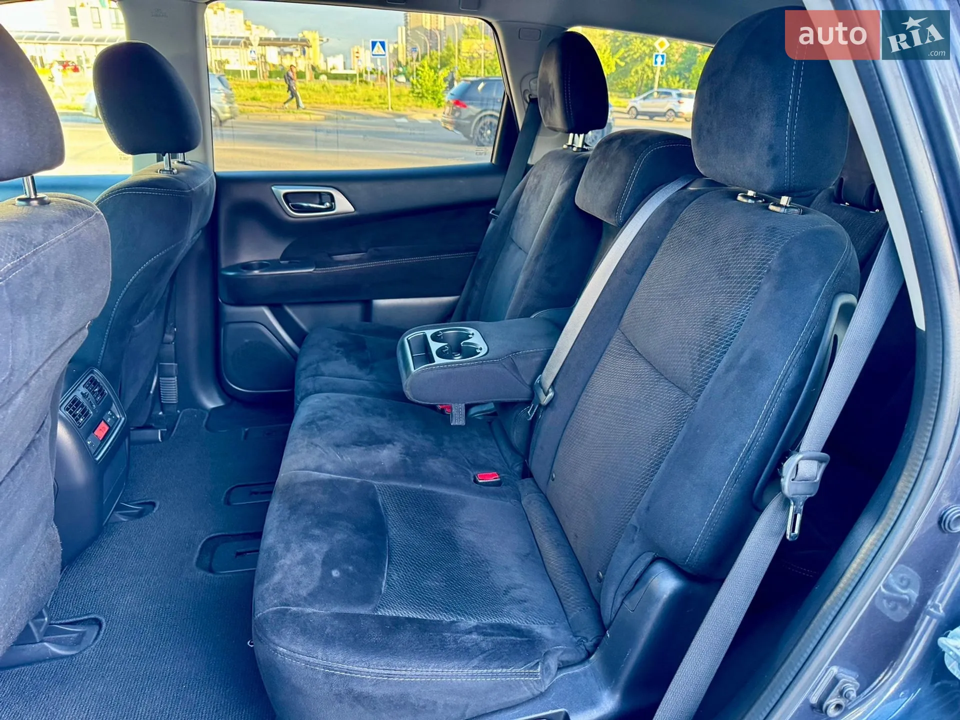 2014 Nissan Pathfinder - мініатюра 46