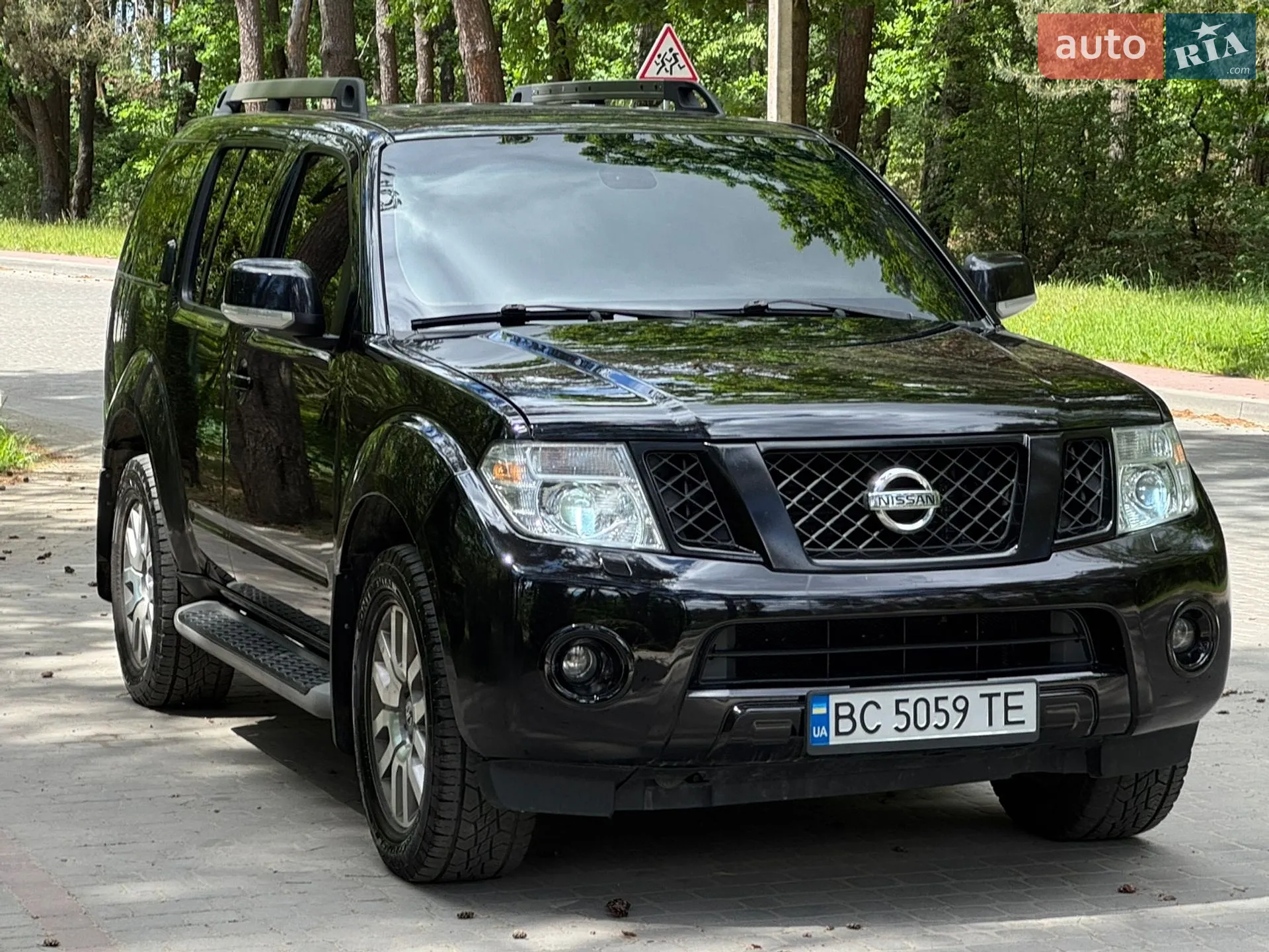 2011 Nissan Pathfinder - мініатюра 8
