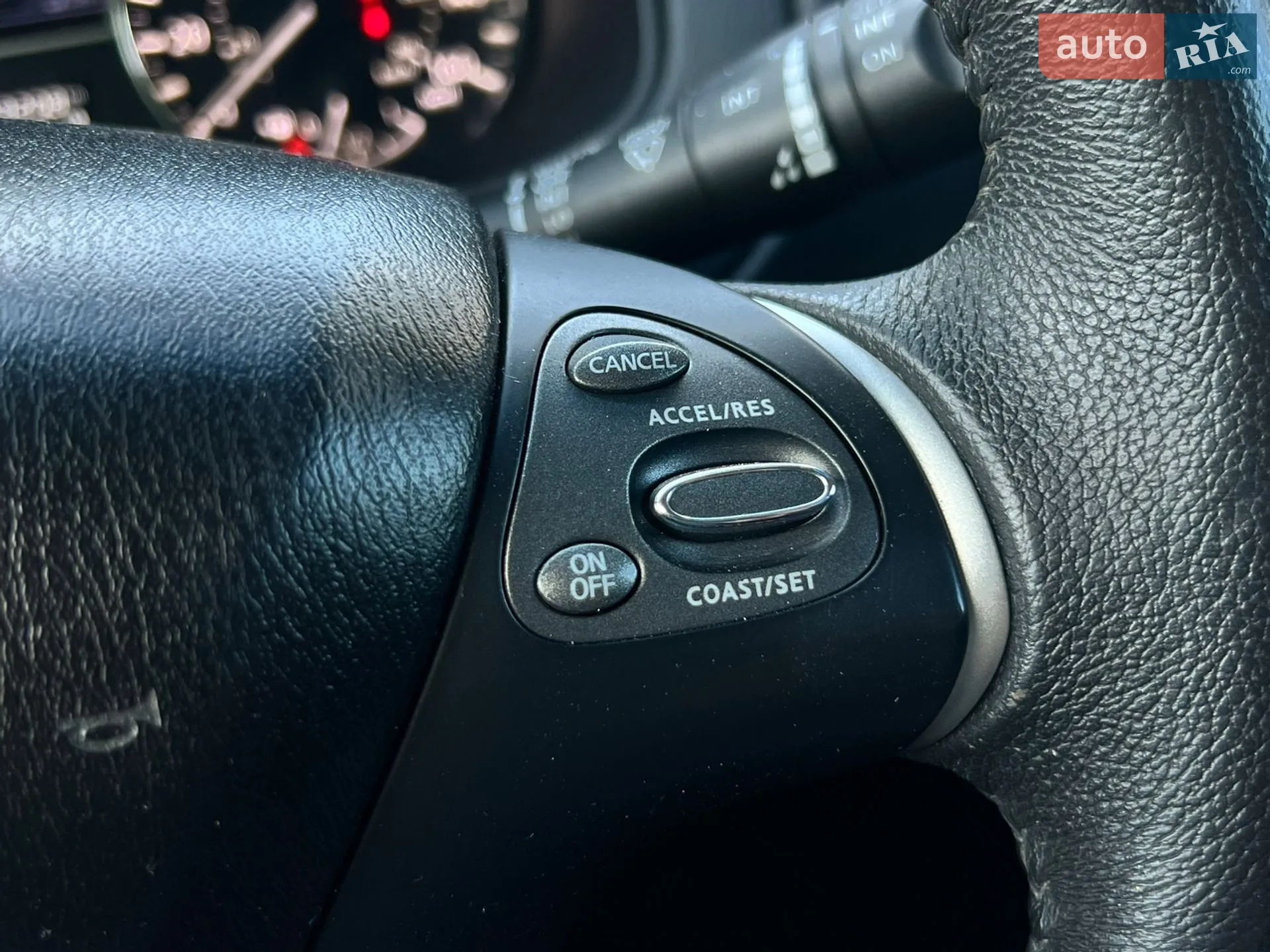 2015 Nissan Pathfinder - мініатюра 37
