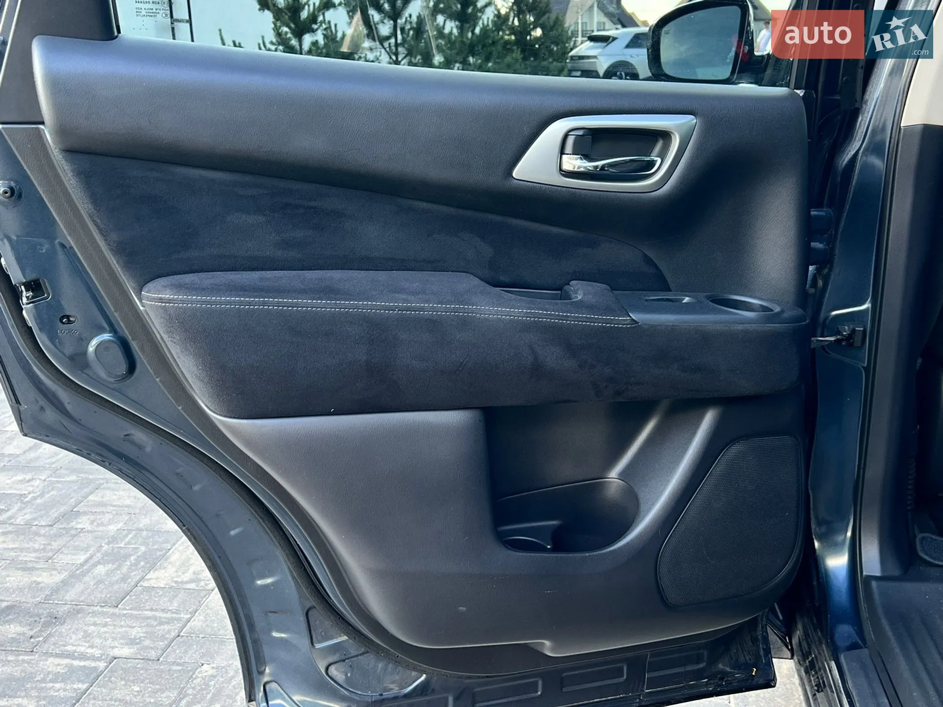2015 Nissan Pathfinder - мініатюра 44