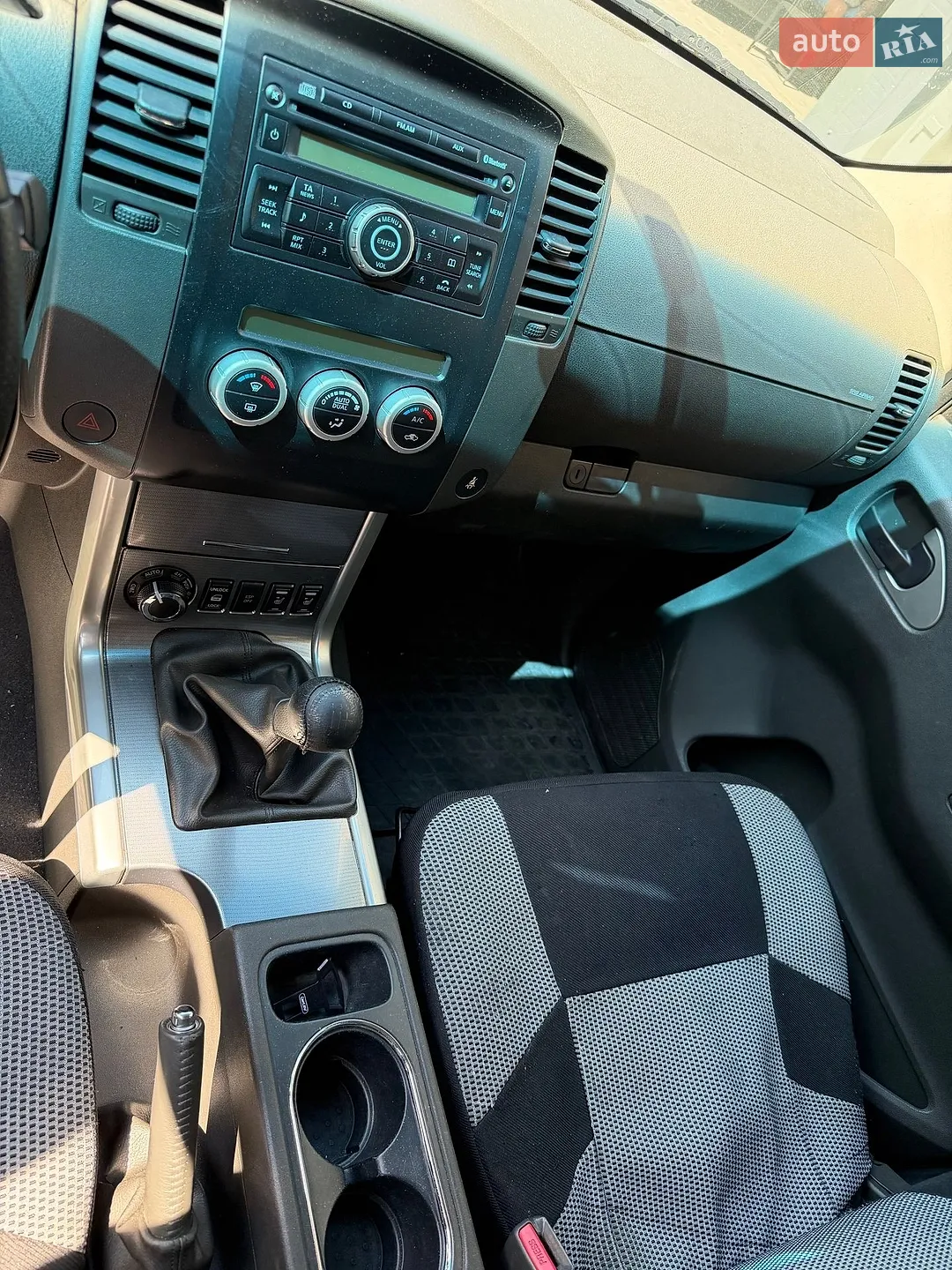 2011 Nissan Pathfinder - мініатюра 10