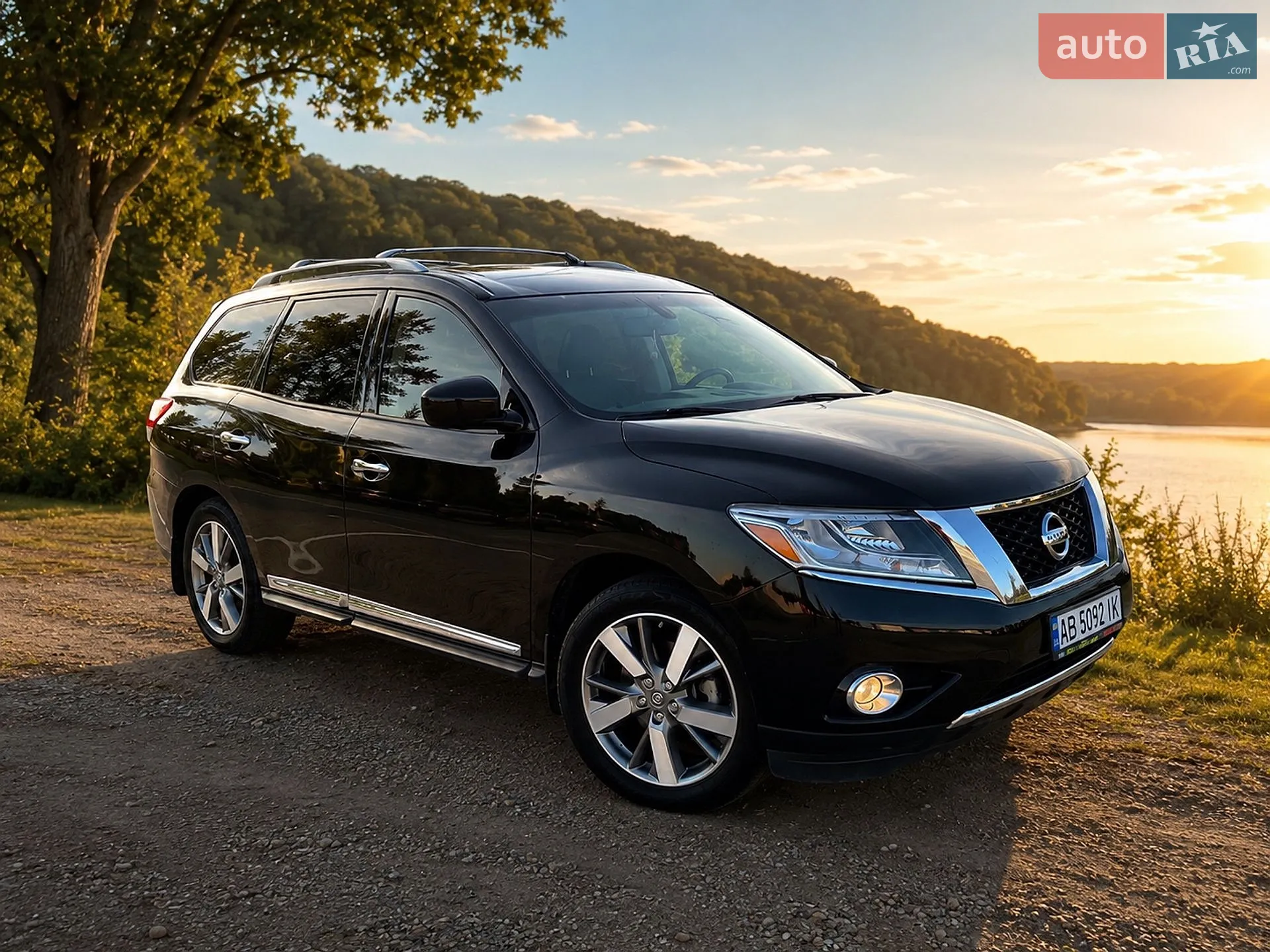 2013 Nissan Pathfinder - фото 1