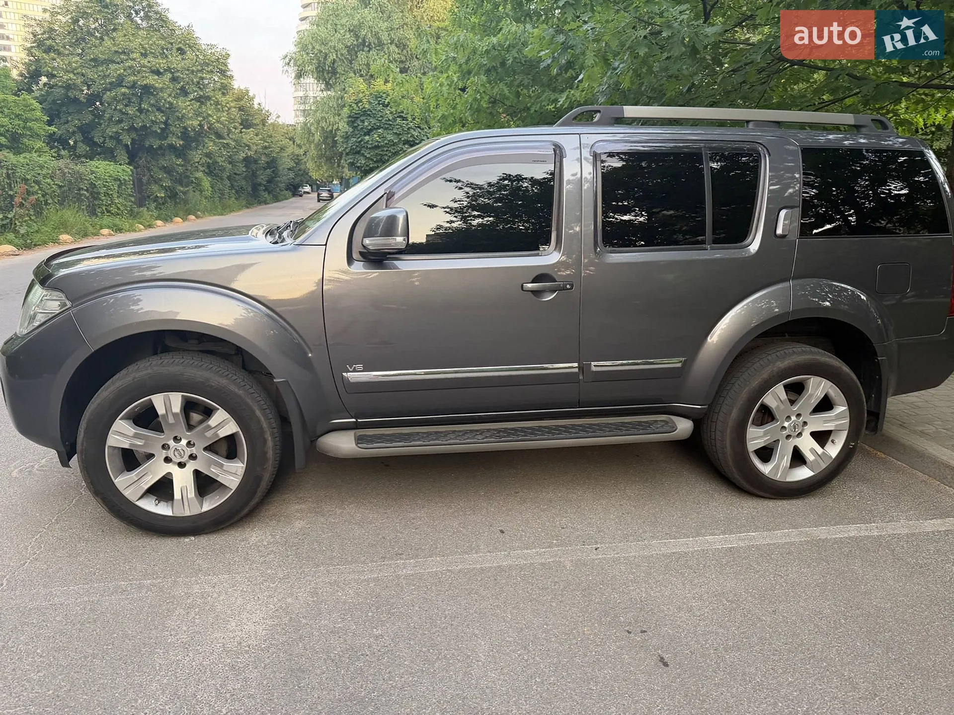 2011 Nissan Pathfinder - мініатюра 5