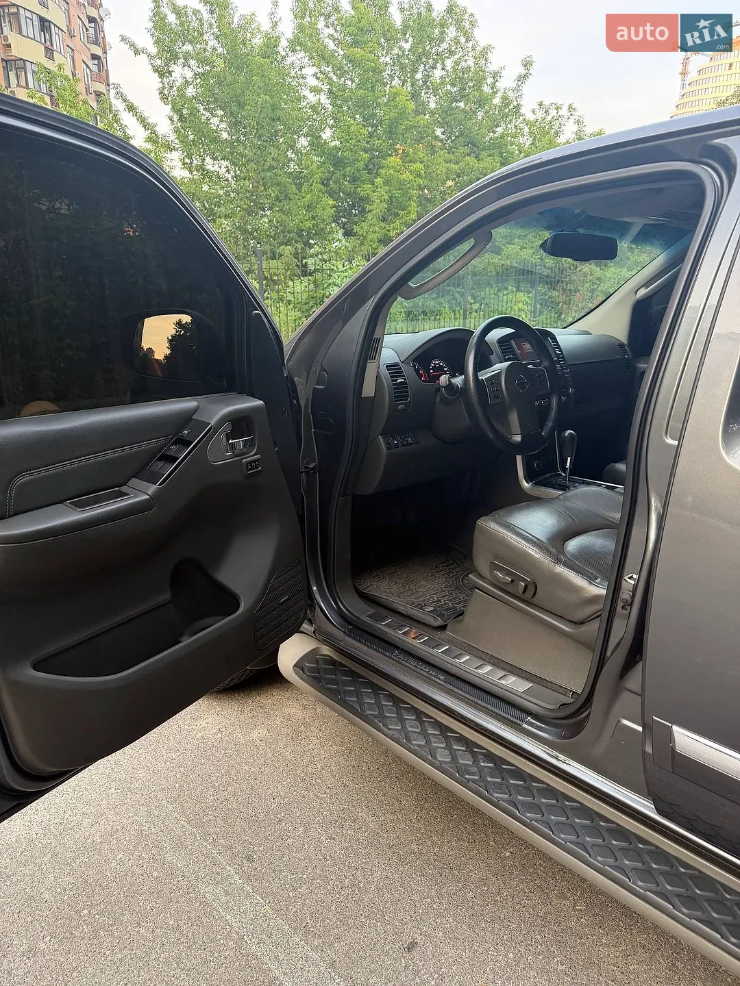 2011 Nissan Pathfinder - мініатюра 15