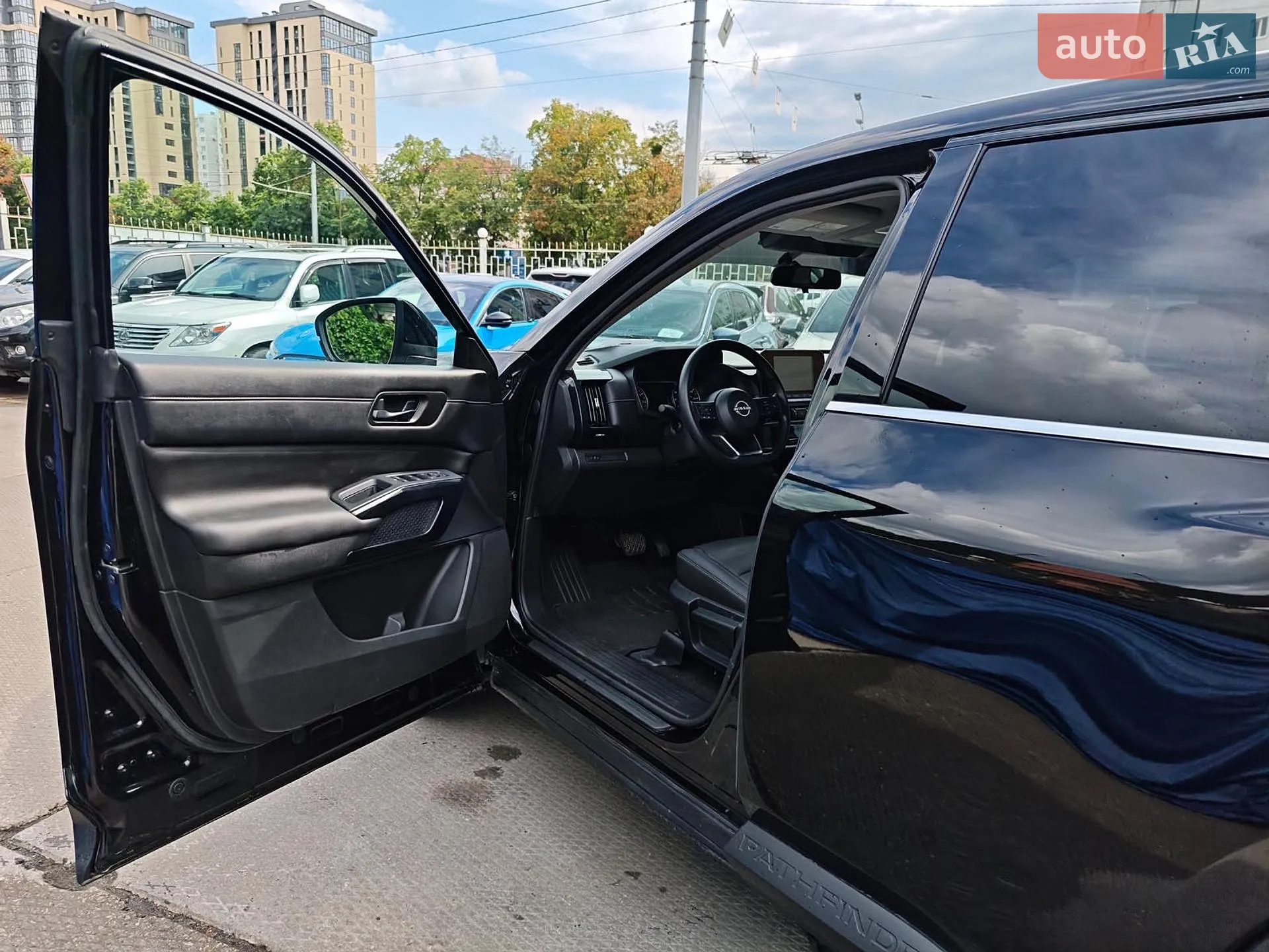 2023 Nissan Pathfinder - мініатюра 23