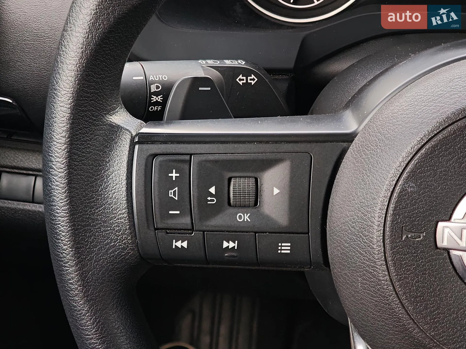 2023 Nissan Pathfinder - мініатюра 27