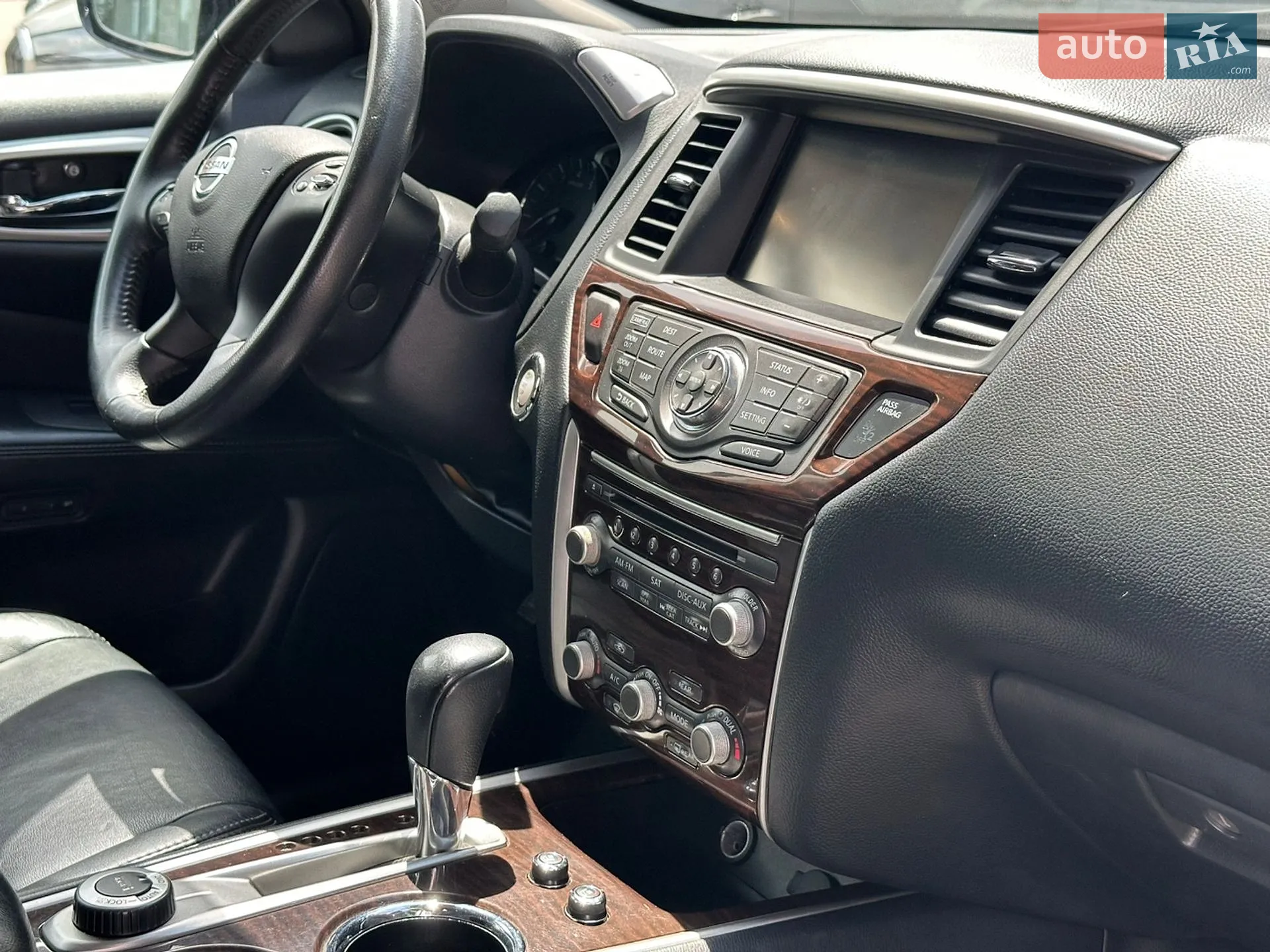 2013 Nissan Pathfinder - мініатюра 28