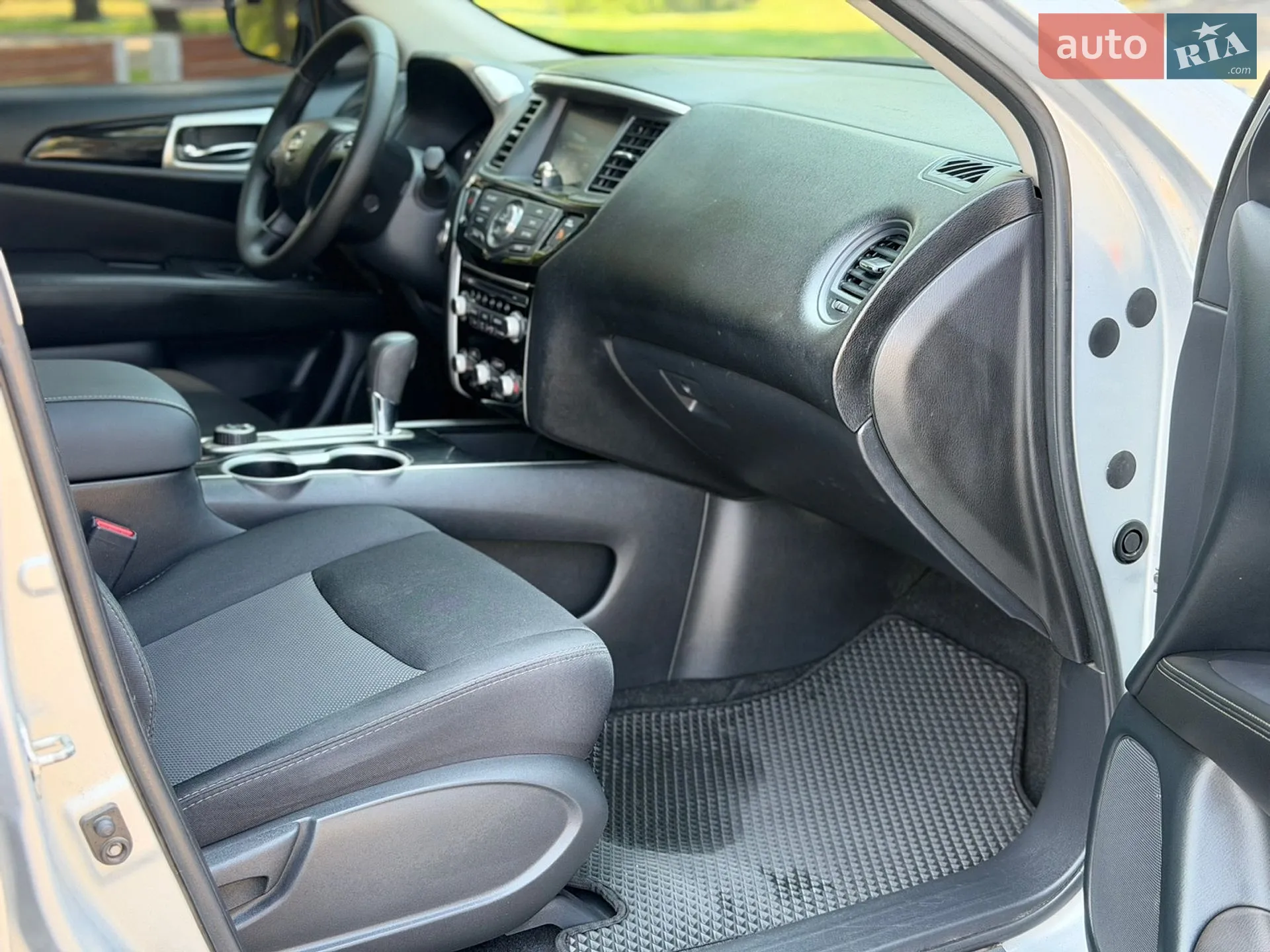 2018 Nissan Pathfinder - мініатюра 6