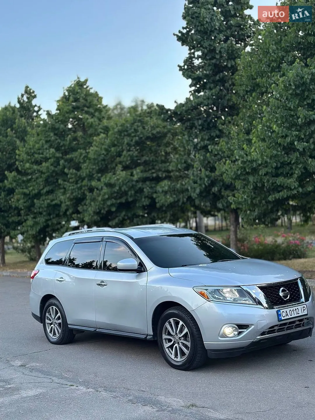 2016 Nissan Pathfinder - мініатюра 2